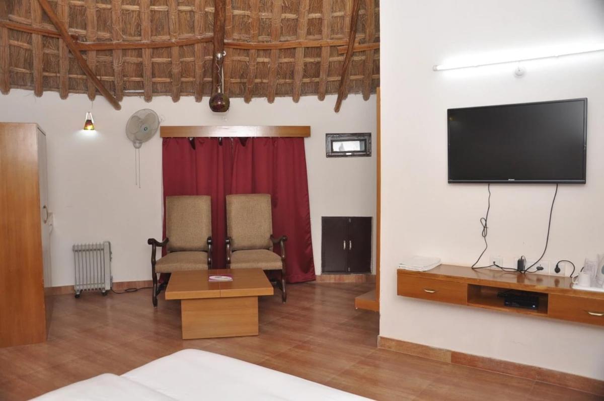 Neelkanth'S Bagar Inn Resort Jhunjhunu Exterior foto